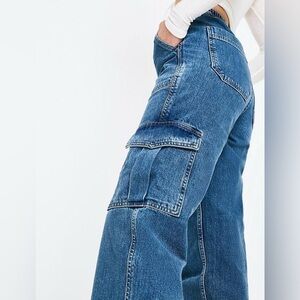 Urban Outfitters BDG Skater Jeans high-rise wide-leg cargo jeans medium wash 26